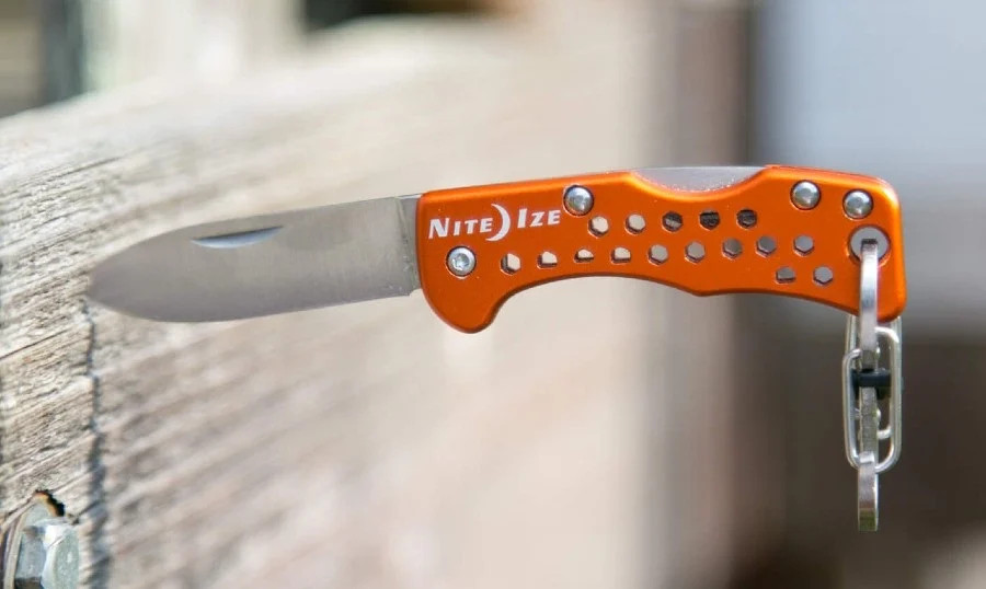 Нож-брелок с карабином Nite Ize DoohicKey Knife - фото